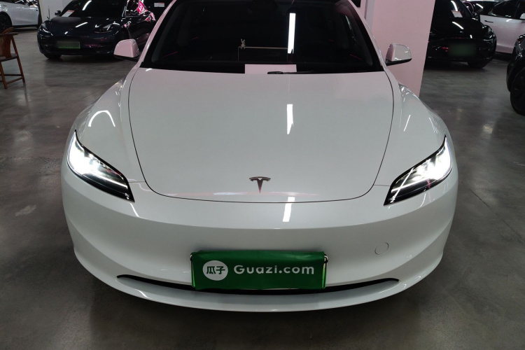 特斯拉 Model 3 2025款 后轮驱动版车身外观6001