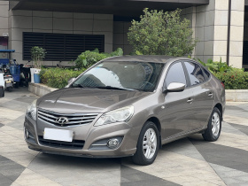 现代 悦动 2011款 1.6L 自动舒适型