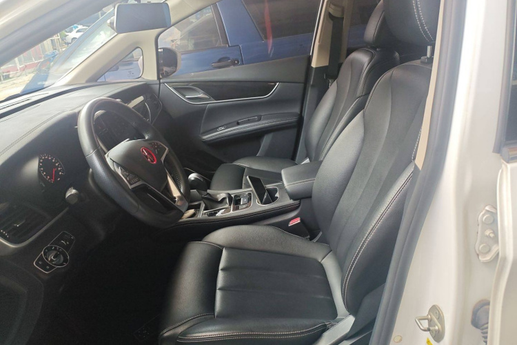 比亚迪 宋MAX 2018款 1.5T 自动智联豪华型 6座局部细节19