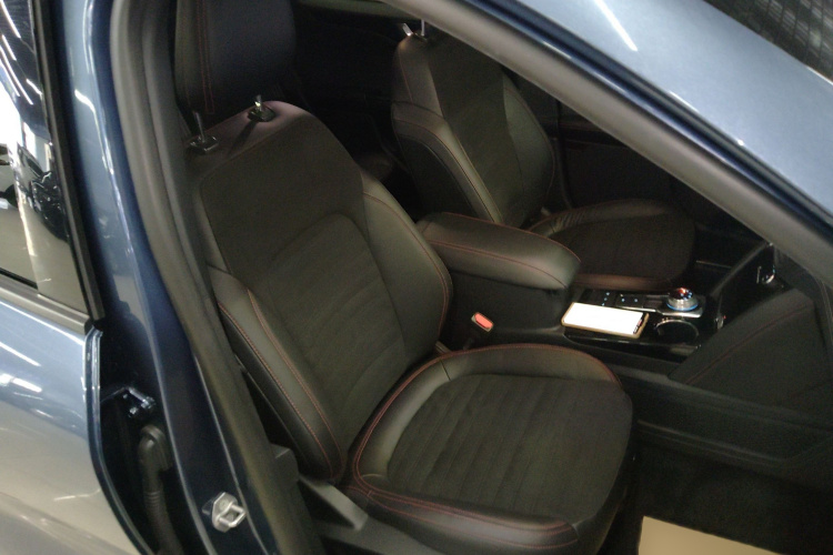 福特 锐际 2020款 EcoBoost 245 四驱纵享款ST-LINE局部细节41