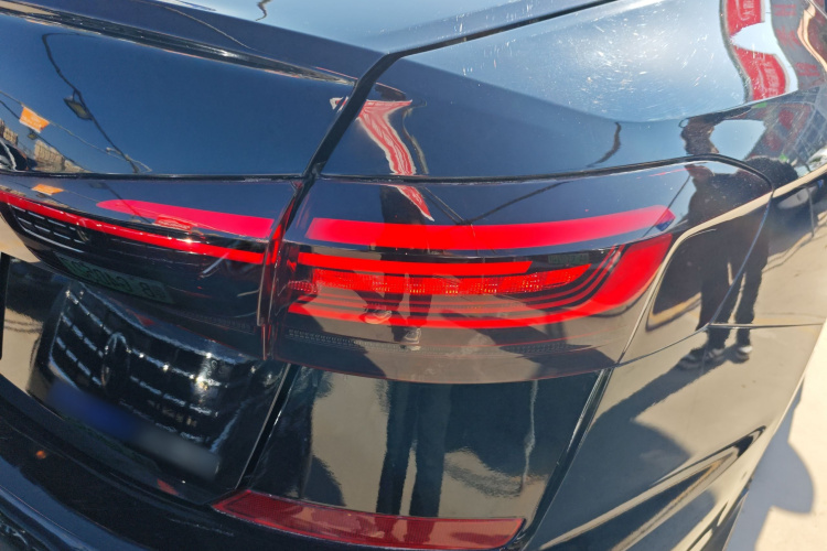 大众 帕萨特新能源 2023款 430PHEV 混动精英版车身外观6001