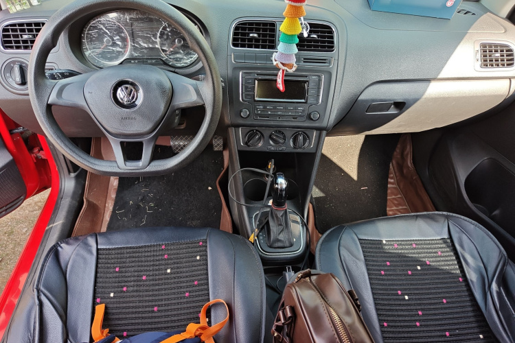 大众 Polo 2014款 1.6L 自动舒适版中控内饰7002