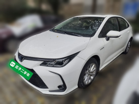 丰田 卡罗拉 2021款 双擎 1.8L E-CVT精英版