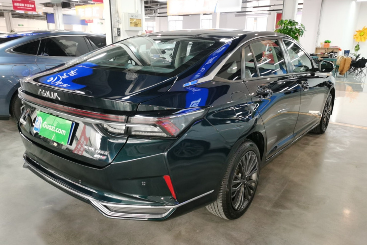 东风风神 奕炫MAX 2023款 1.5T 超能型爸版车身外观7