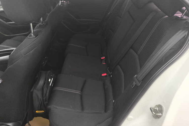 马自达3 昂克赛拉 2017款 三厢 1.5L 自动豪华型 国V中控内饰21