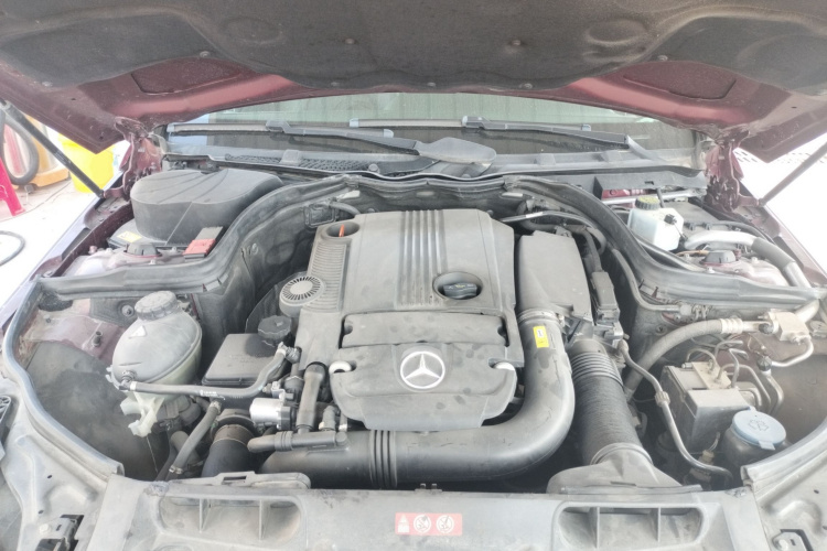 奔驰C级 2013款 C 180 经典型 Grand Edition局部细节24