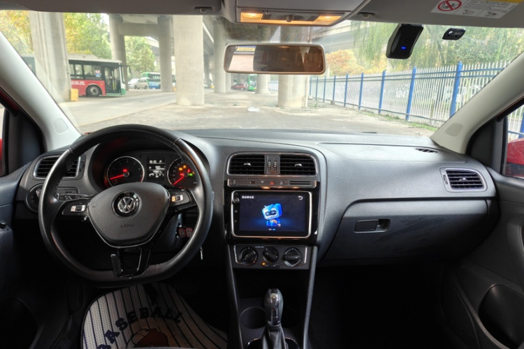 大众 Polo 2018款 1.5L 自动安享型中控内饰7004
