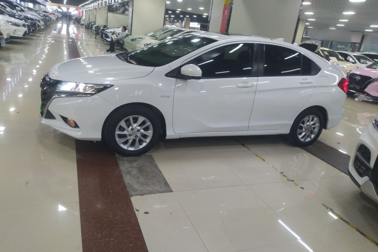 本田 竞瑞 2017款 1.5L CVT舒适版车身外观4