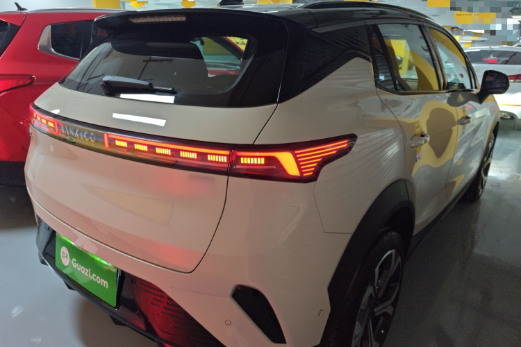 领克06 2025款 Renew 1.5T Halo车身外观6005