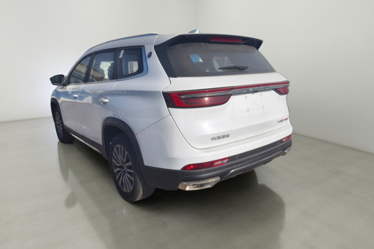 捷途X90 PLUS 2023款 改款 1.6TD DCT别墅 7座车身外观5