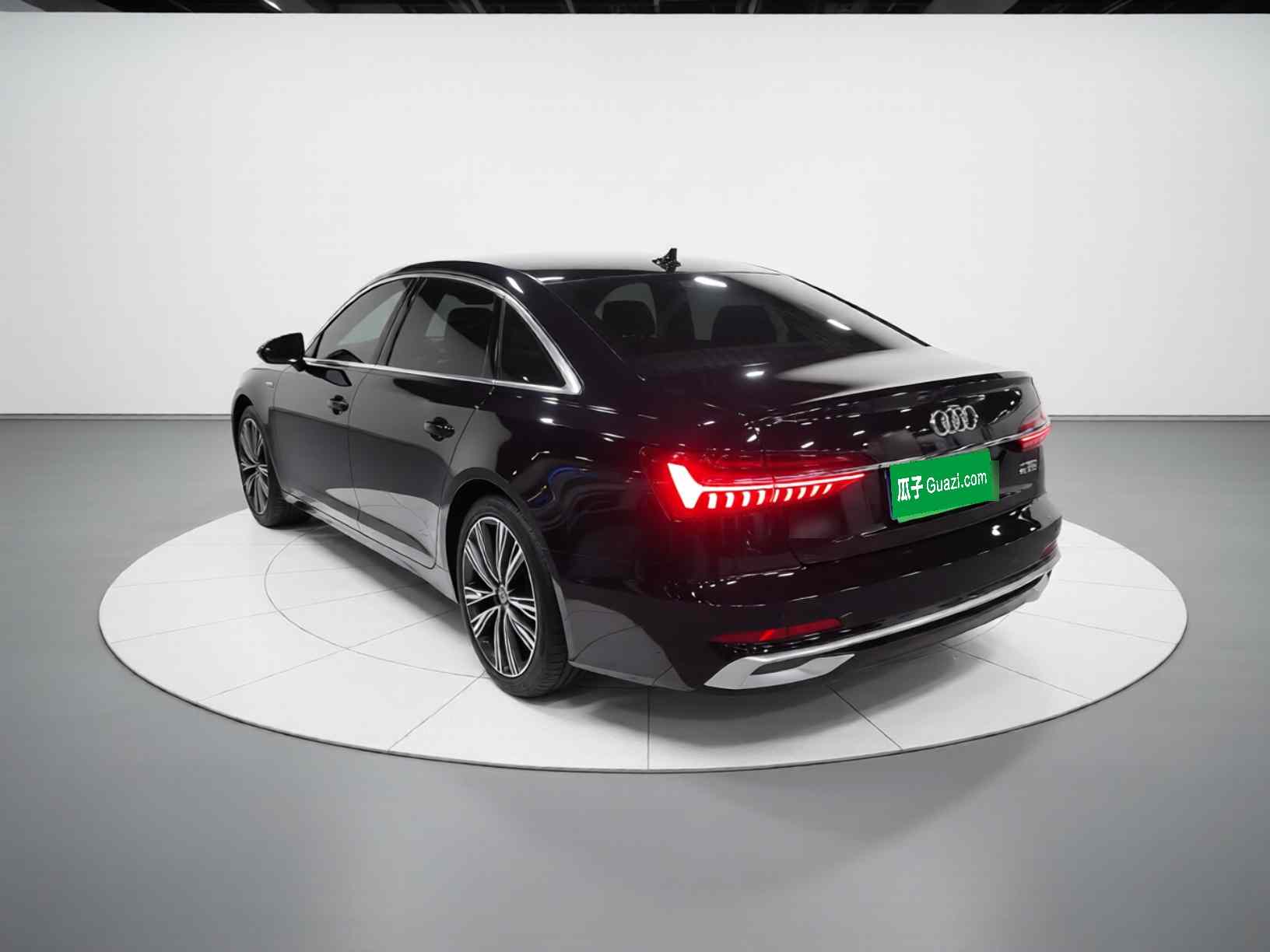 奥迪A6L 2024款 45 TFSI quattro 臻选动感型(3)