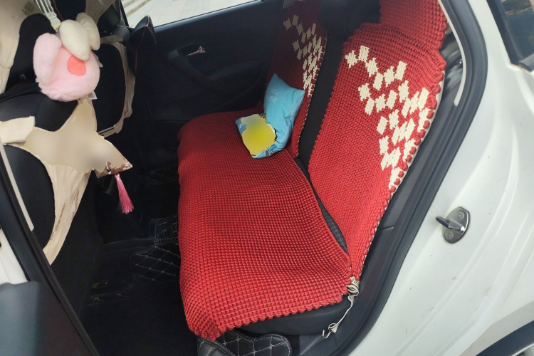 大众 Polo 2014款 1.4L 自动舒适版中控内饰21