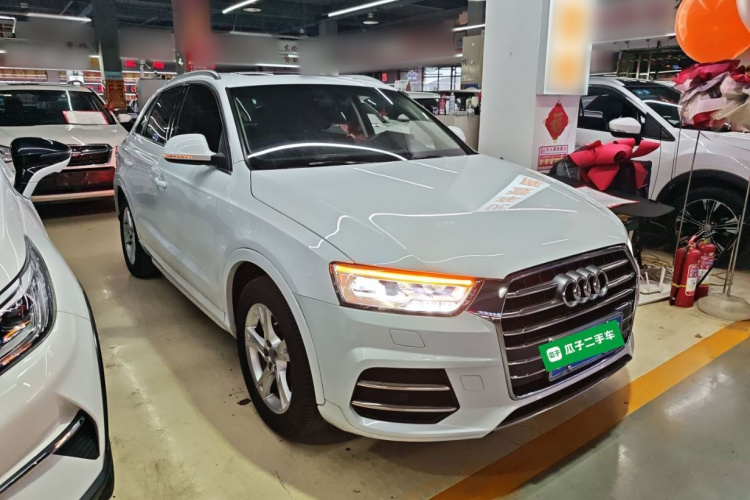 奥迪Q3 2018款 30周年年型 35 TFSI 时尚型车身外观3