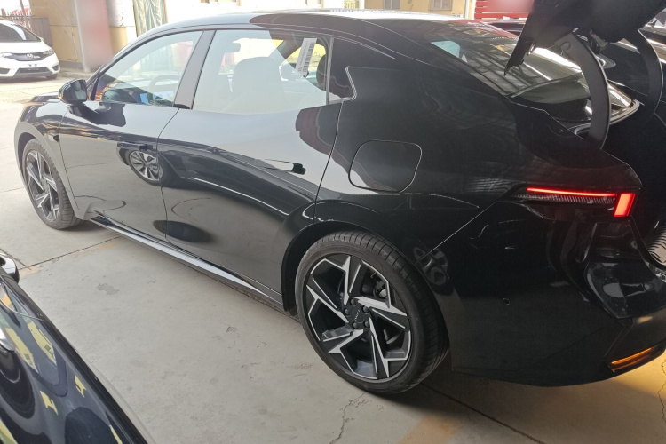 领克07 2024款 EM-P 126长续航 Halo车身外观6003