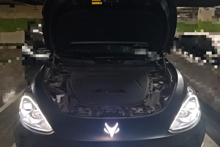 ARCFOX极狐 极狐 阿尔法T(ARCFOX αT) 2023款 480E 森林版 160kW局部细节24