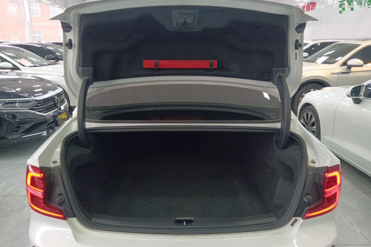 沃尔沃S60 2024款 B4 智远豪华版局部细节23