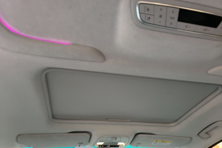 别克GL8 2022款 Avenir艾维亚 六座贤礼版局部细节22