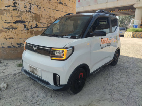 五菱汽车 宏光MINIEV 2022款 GAMEBOY 300km 玩咖款 磷酸铁锂