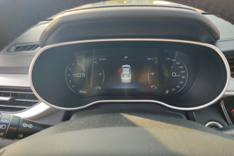 吉利汽车 帝豪 2018款 1.5L CVT向上互联版局部细节14