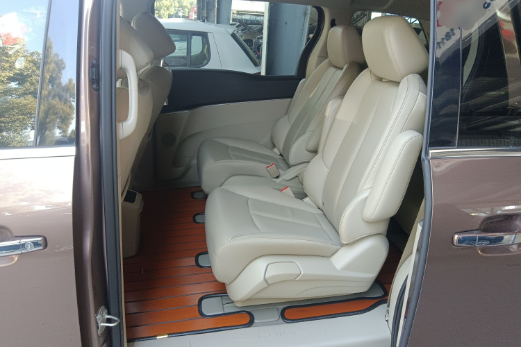 别克GL8 2018款 28T 豪华型 国VI中控内饰21