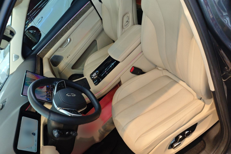 鸿蒙智行 问界M7 2022款 1.5T 四驱豪华版局部细节19