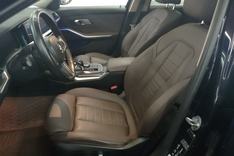 宝马3系 2021款 325Li xDrive M运动套装中控内饰19