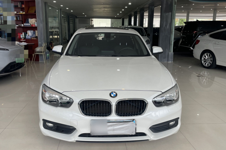 宝马1系(进口) 2016款 118i 领先型车身外观6005