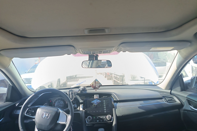 本田 思域 2016款 180TURBO CVT舒适版局部细节22