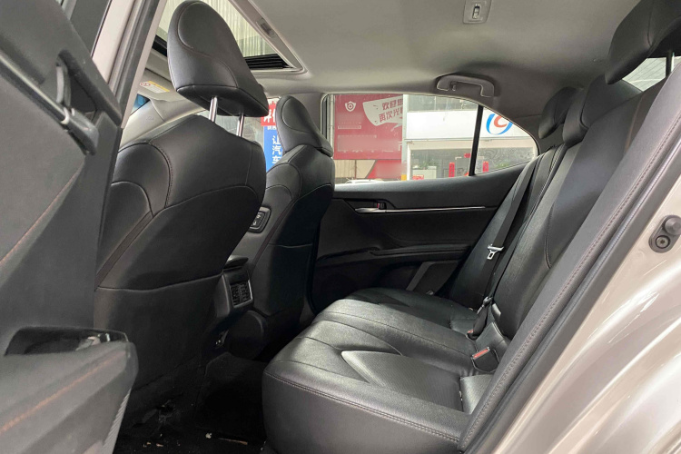 丰田 凯美瑞 2021款 2.0G 豪华版中控内饰7005