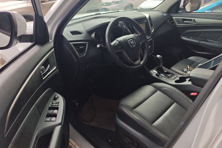 长安CS75 2014款 1.8T 自动尊贵型 国IV中控内饰20