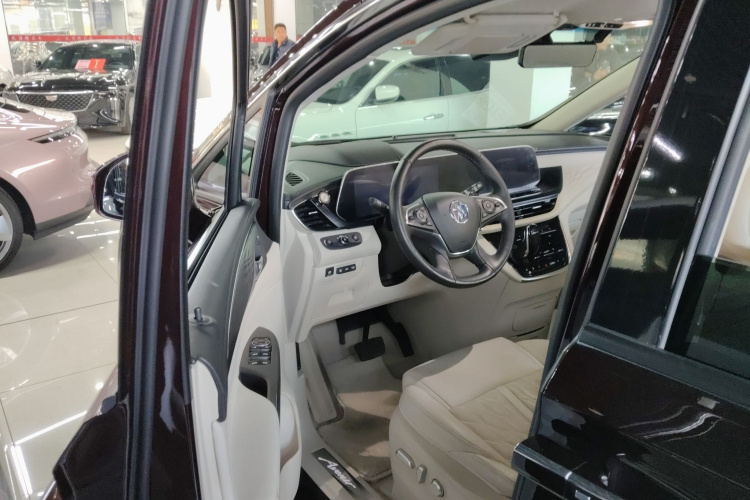 别克GL8 2020款 Avenir艾维亚 六座贤礼版中控内饰20