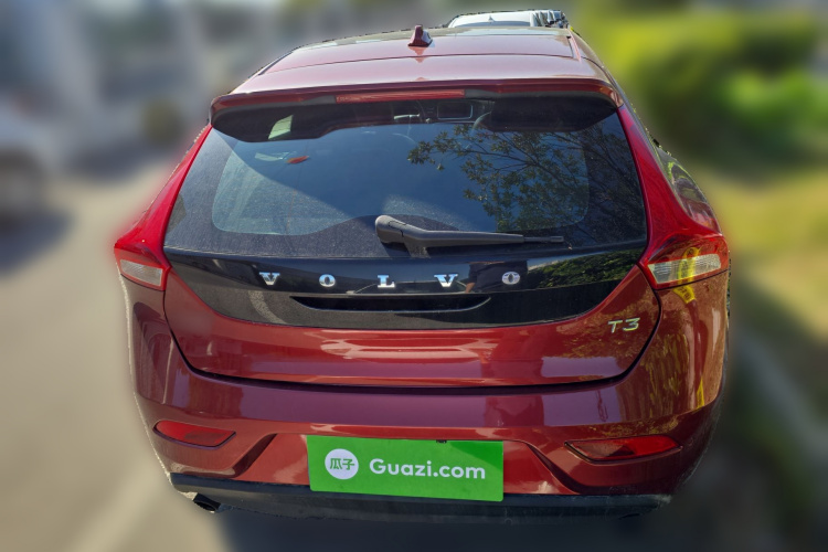 沃尔沃V40 2016款 T3 智逸版车身外观6