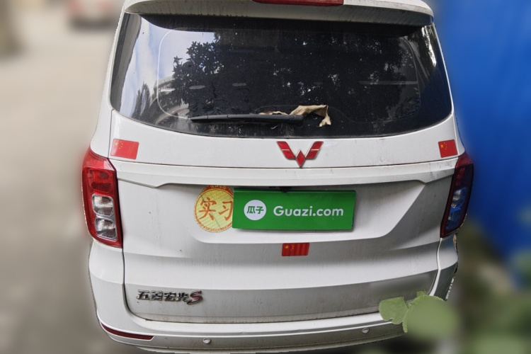 五菱汽车 五菱宏光 2018款 1.5L S舒适型L2B车身外观6004