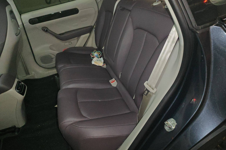 零跑汽车 零跑C11 2023款 纯电 500舒享版中控内饰7004