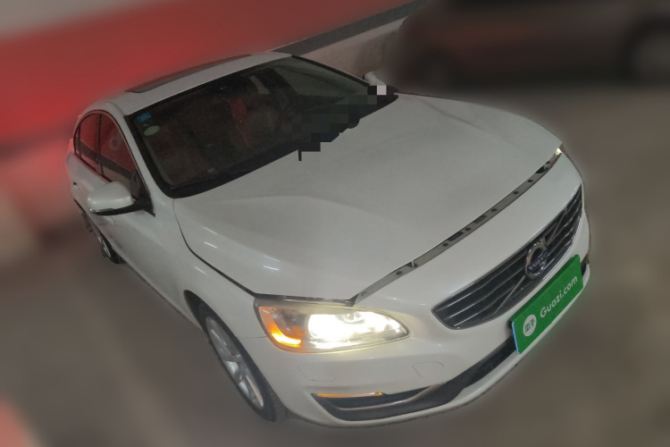 沃尔沃S60 2015款 S60L 2.0T 智远版车身外观6002