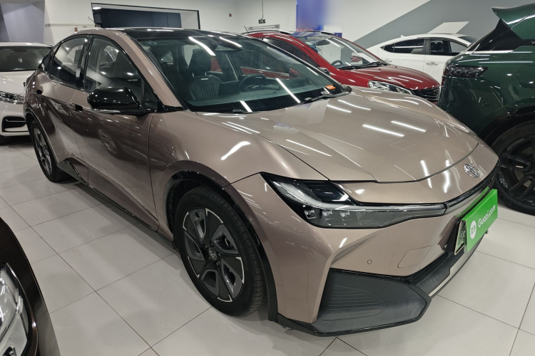 丰田bZ3 2023款 616km 长续航Premium车身外观6002