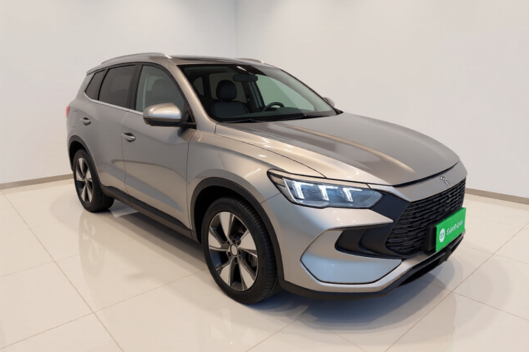 比亚迪 宋Pro新能源 2023款 冠军版 DM-i 110KM卓越型车身外观3