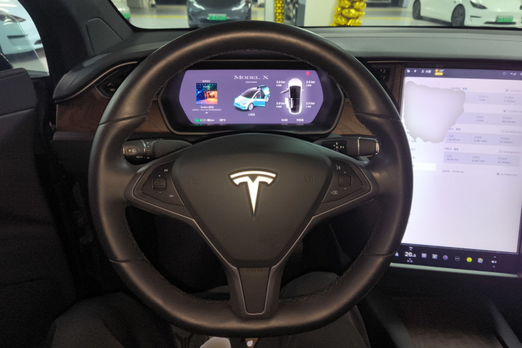 特斯拉 Model X 2019款 长续航版中控内饰13