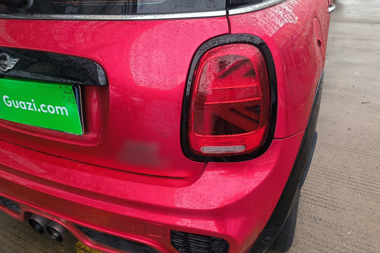 MINI 2016款 1.2T ONE 先锋派车身外观9