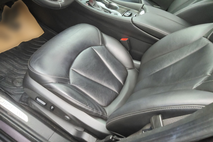 别克 昂科威 2018款 20T 两驱精英型中控内饰19