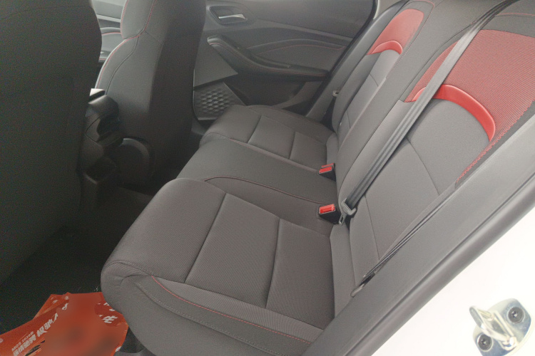 名爵 MG5 2023款 180DVVT 手动风尚版中控内饰7004