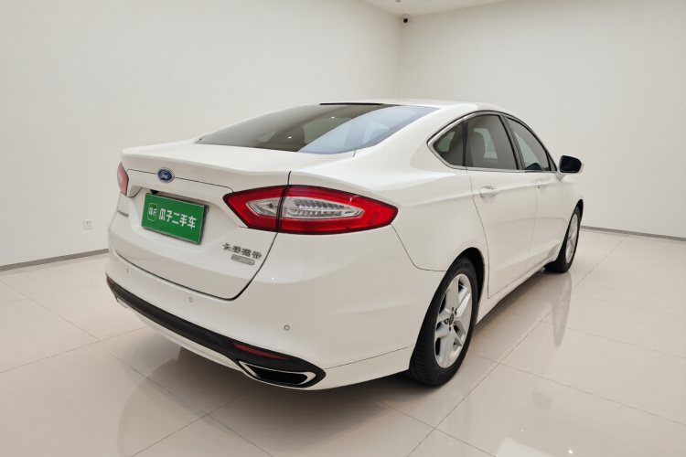 福特 蒙迪欧 2013款 1.5L GTDi180时尚型车身外观7