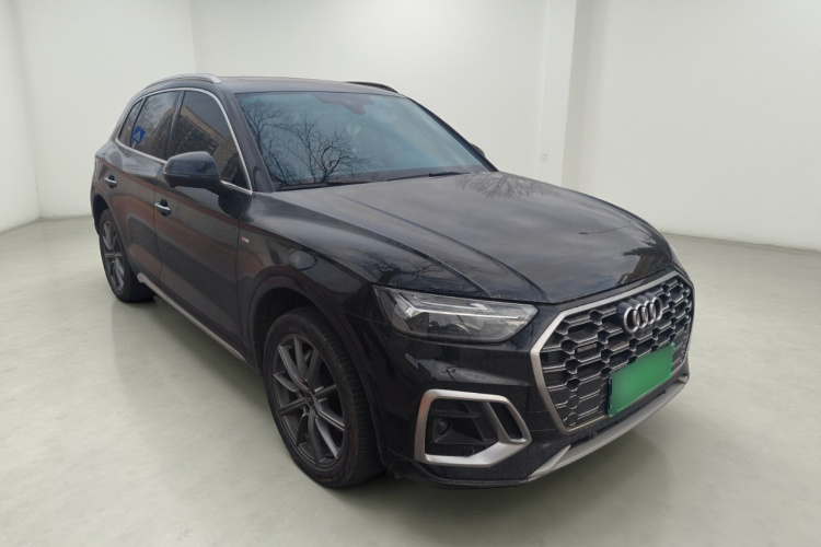 奥迪Q5L 2022款 改款 45T 豪华动感型车身外观3