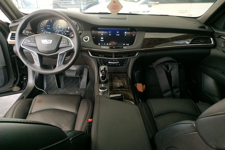凯迪拉克CT6 2022款 28T 豪华型中控内饰7002