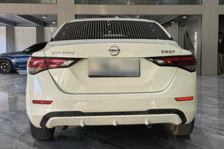 日产 轩逸 2021款 1.6L XL CVT悦享版车身外观6005