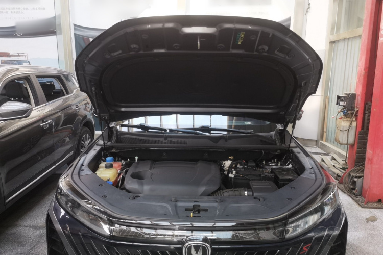 长安CS75 PLUS 2022款 2.0T 自动领航型局部细节24