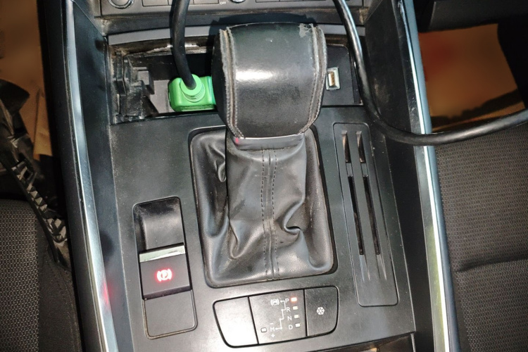 雪铁龙C5 2017款 350THP 自动舒适型局部细节18