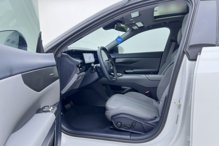 领克07 2024款 EM-P 126长续航 Ultra局部细节19