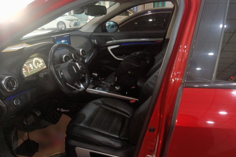 魏牌 VV7 2017款 2.0T 旗舰型局部细节19