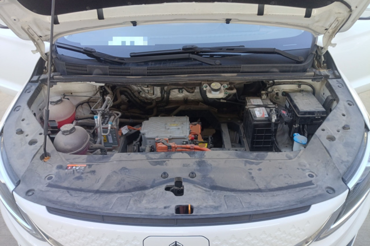 睿蓝汽车 枫叶80V 2021款 易行版 三元锂机舱底盘24